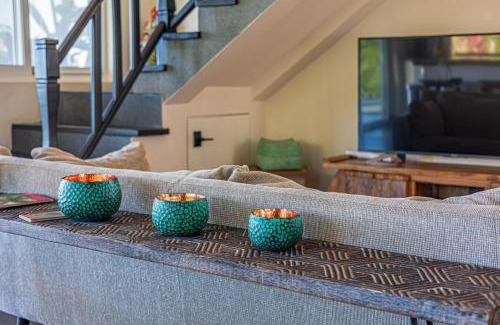 Dominical Villa | Indo-Chic Whale's Tail View