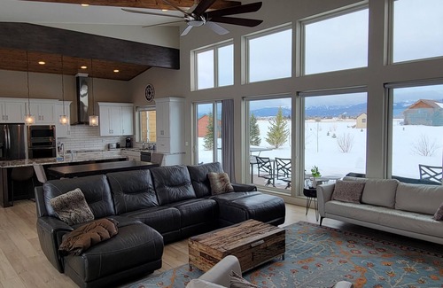 Driggs Casa | Indoor/Outdoor Living with 4-Peak Teton View