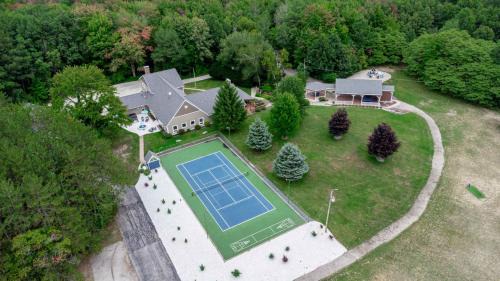 Muskegon Casa | Indoor Pool Near Grand Haven & Lake Michigan Beach