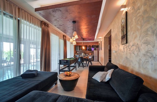 Marija Bistrica Casa | Indoor pool/sauna/outdoor jacuzzi.nEverything you need