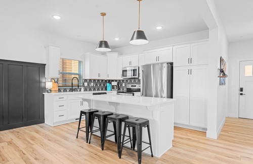 Kimberling City Casa | Pools! Lazy River! Hot Tub, Fire Pit, Game Room, Milkshake Bar!