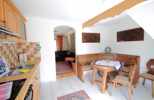 Zell Apartamento | Indoor swimming pool, sauna, steam bath daily 2h for single use, directly on the Moselle bank Balcony