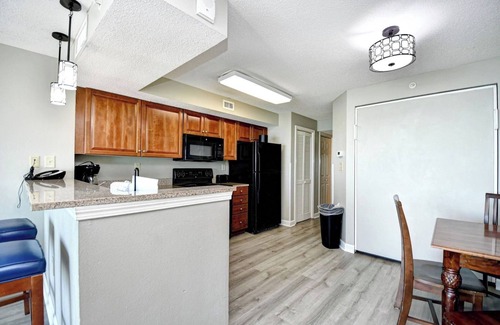 Myrtle Beach Condominio | Indoor Water Park - Dunes Village, Oceanfront 1BR!