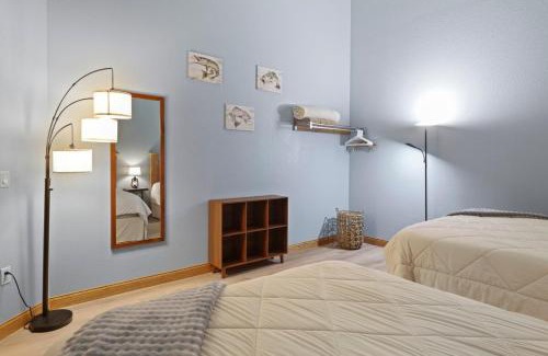 Wisconsin Dells Apartamento | Indoor Water Park - Game Rm - Mins to Downtown - Jacuzzi