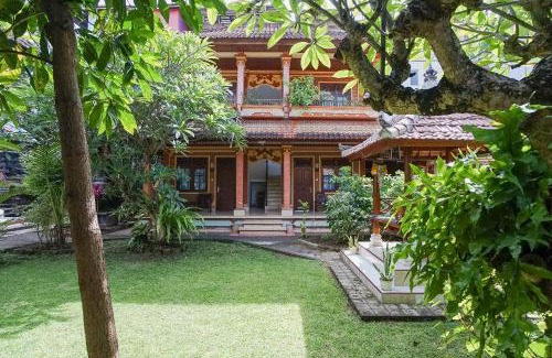Downtown Kuta Casa | Indopurejoy House - Komala Indah Cottages