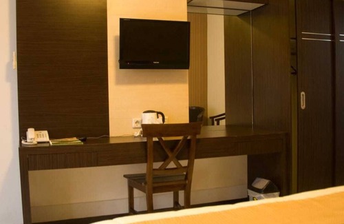 Megamendung Hotel | INDRA DJAYA HOTEL
