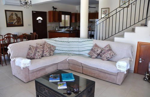 Latchi Villa | Vacaciones de invierno - Consiéntete - Calefacción de villa gratis - Panorama espectacular