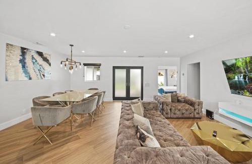 Fort Lauderdale Villa | Indulgent Tranquility at Luxurious Villa Retreat