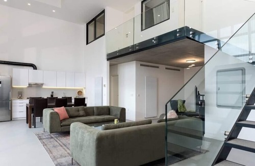 Beirut Apartamento | Industrial 2BD Loft - Factory Lofts