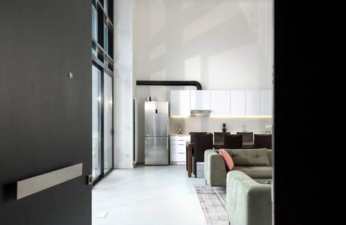 Beirut Apartamento | Industrial 2BD Loft - Factory Lofts