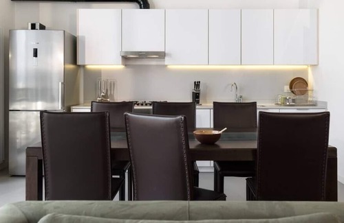 Beirut Apartamento | Industrial 2BD Loft - Factory Lofts