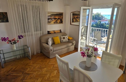Lozica Apartamento | Indy's Sunny Apartment