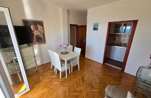 Lozica Apartamento | Indy's Sunny Apartment