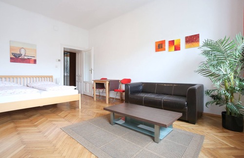 Josefstadt Apartamento | Apartamento de 1 habitación económico y práctico con una excelente escena local cerca