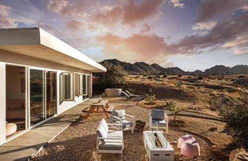 Pioneertown Casa | Infinity & Beyond By The Cohost Company