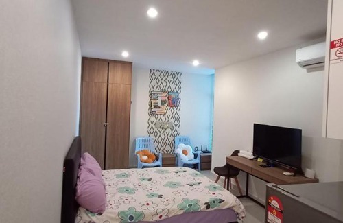 Batu Lintang Apartamento | Infinity City View Pool II Kozi Square