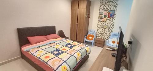 Batu Lintang Apartamento | Infinity City View Pool Kozi Square
