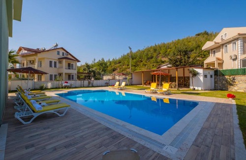 Ciftlik Complejo | Infinity Lily Apartments