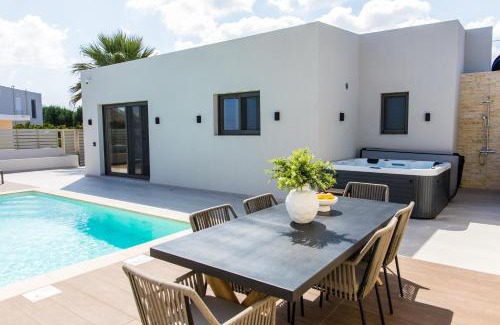 Stavros Villa | Infinity Palm Villa