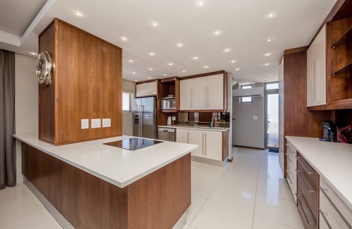 Bloubergstrand Apartamento | Infinity Self-Catering Apartments