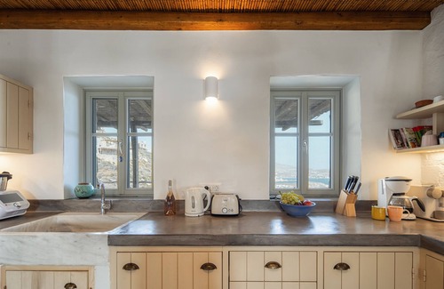 Serifos Casa | Villa Infinity, una casa de lujo con impresionantes vistas.