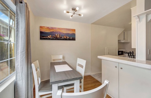 Mar Vista Apartamento | Ing1 - Charming 2-bedroom apartment in delightful Los Angeles with WiFi