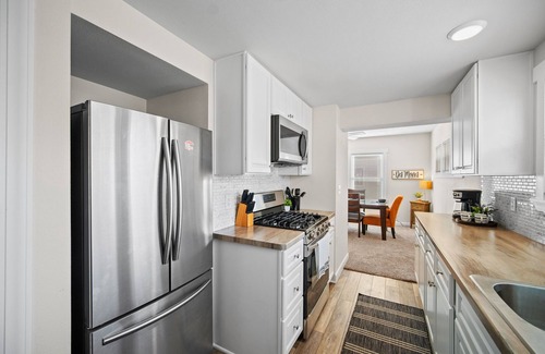 North of Grand Casa | Ingersoll Immersion - 4BR city gem with game table; near all the excitement!