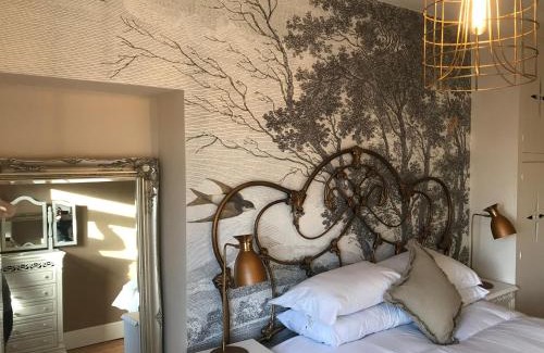 Lindale Casa | Inglenook Cottage