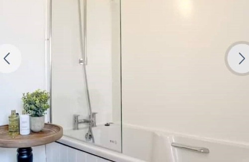 Winchcombe Cabaña | Inglenook Cottage, The Cotswolds