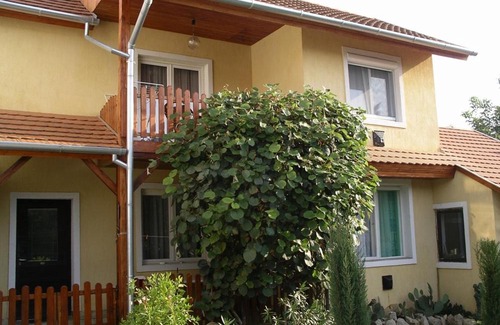 Heviz Apartamento | Ingrid Apartman