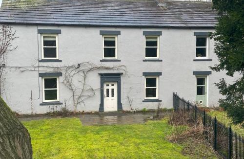 Hawes Casa | Ings House