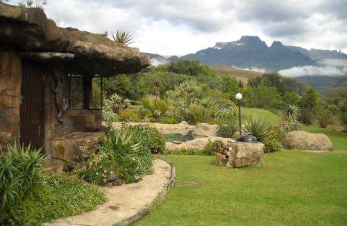 Cathkin Park Casa | Inkunzi Cave