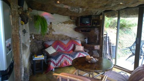 Cathkin Park Casa | Inkunzi Cave