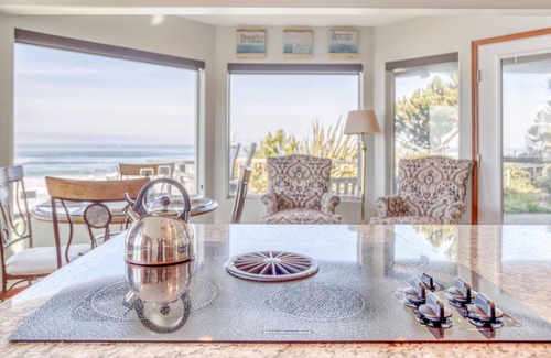 Lincoln City Casa | Inlet Point
