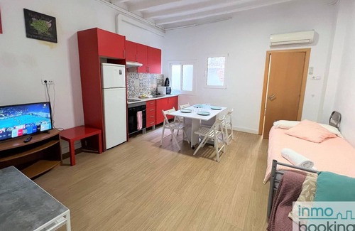Reus Apartamento | Inmobooking the Recs, apartment in the center of Reus