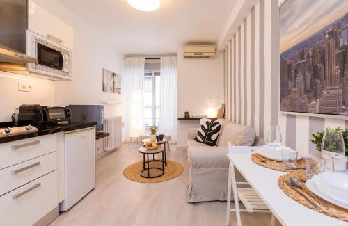 Camino de Ronda Apartamento | Inmyhome Pedro Antonio Studio