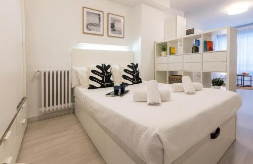Camino de Ronda Apartamento | Inmyhome Pedro Antonio Studio