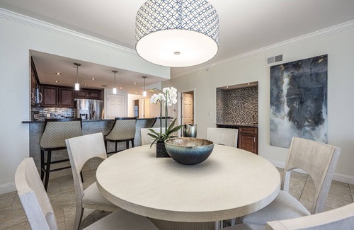 Crystal Shores Condominio | Inn at Crystal Beach 307 Luxury Beachfront Condo