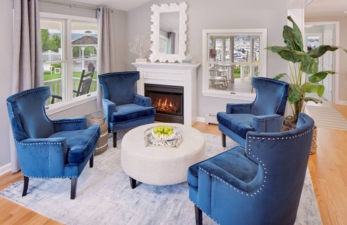 Niantic Cama Y Desayuno | Inn at Harbor Hill Marina