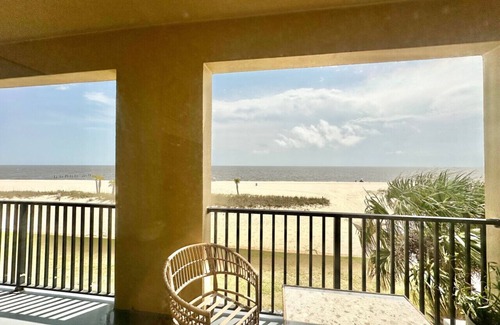 Henderson Point Condominio | Inn by the Sea Unit 111