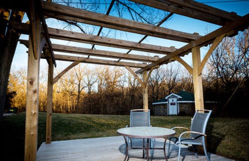 Excelsior Springs Cama Y Desayuno | Inn on Crescent Lake B&B