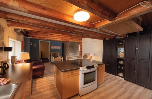Whitehorse Cabina | Inn On The Lake