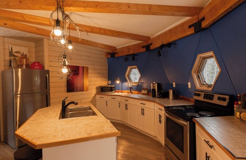Whitehorse Cabina | Inn On The Lake