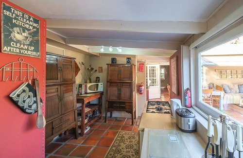 Pinelands Casa | Inn Style Guesthouse