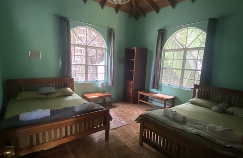 Negroman Cabina | Inn The Bush Jungle Lodge