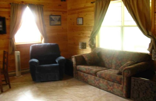 French River Cabaña | Inn The Woods, Deluxe PEI Cottages - Cottage 2