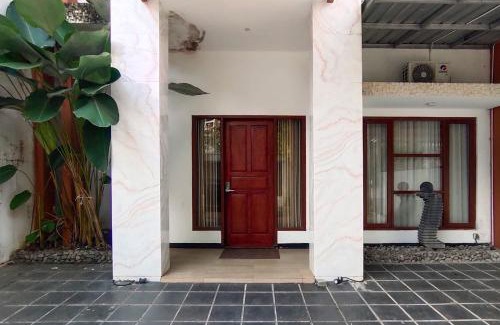 Semarang Casa | INNCA - Rooms at Villa Jatidiri, Semarang