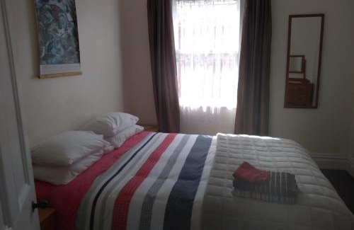 Gisborne Casa | Inner City Cottage