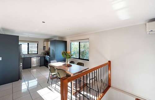 New Farm Casa | Inner city New Farm 3 bed Townhouse with Garden, private and quiet. Pet Friendly