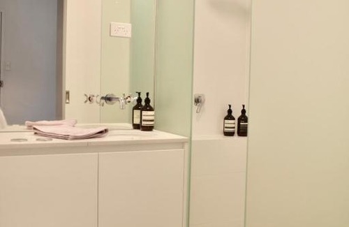 Rushcutters Bay Apartamento | Inner City Oasis in Rushcutters Bay